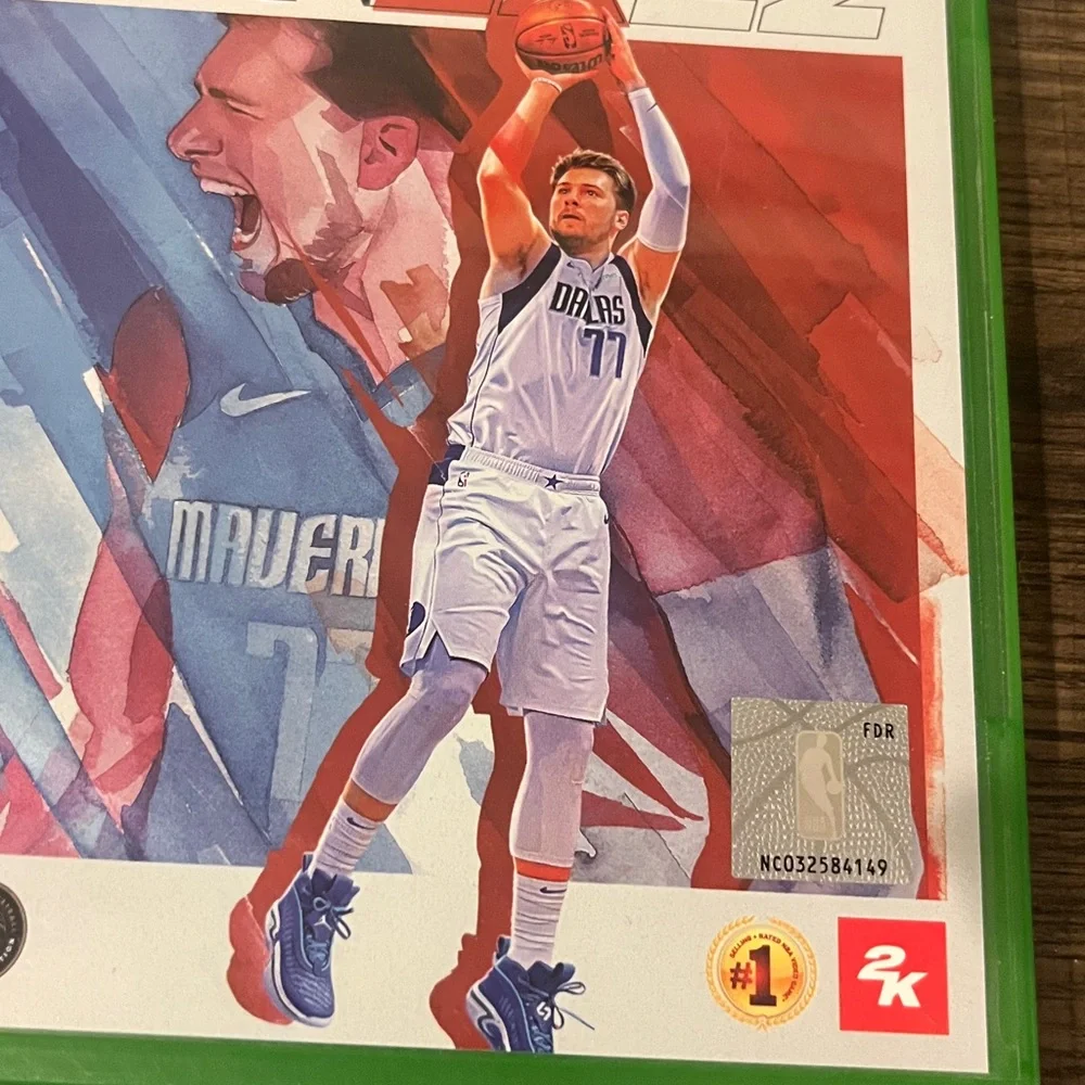 NBA 2K22 Xbox One Video Game 2K Sports Luka Dončić Cover EUC
